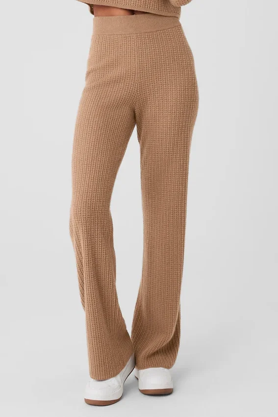 Pantalon en cachemire High-Waist et texture gaufrée - Amande grillée