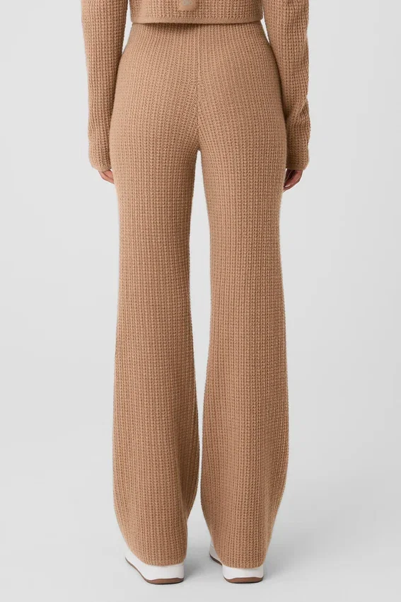 Pantalon en cachemire High-Waist et texture gaufrée - Amande grillée