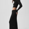 Pantalon large taille mi-haute Unwind en pull – Noir