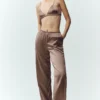 Pantalon Silk Luminous (coupe classique) – Alpine Cocoa