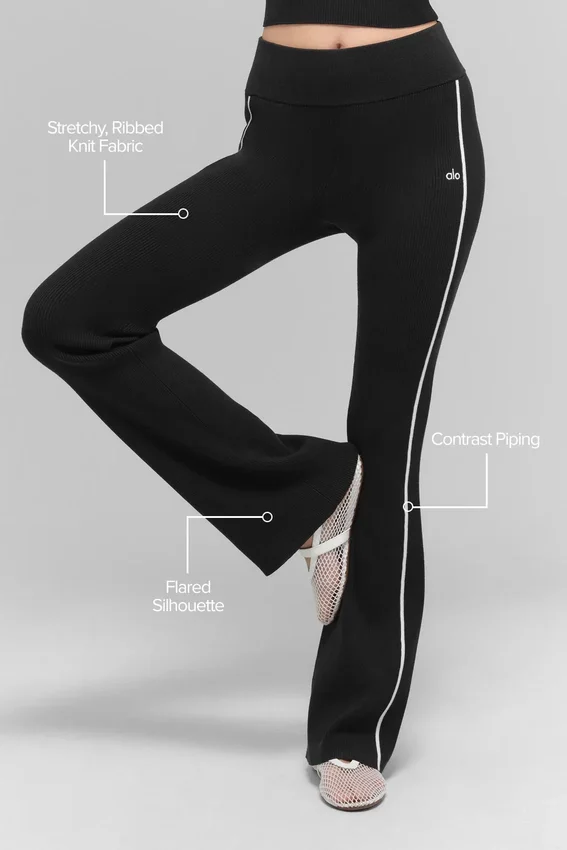 Pantalon évasé Highline en maille côtelée – Noir/Blanc