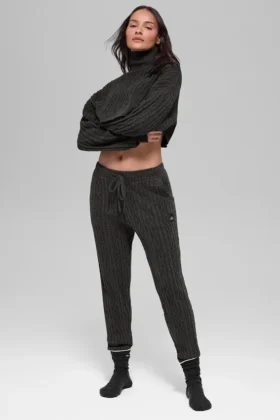 Pantalon Winter Bliss en maille torsadée – Gris chiné foncé