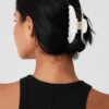 Pince à cheveux style années 90 - Perle blanche