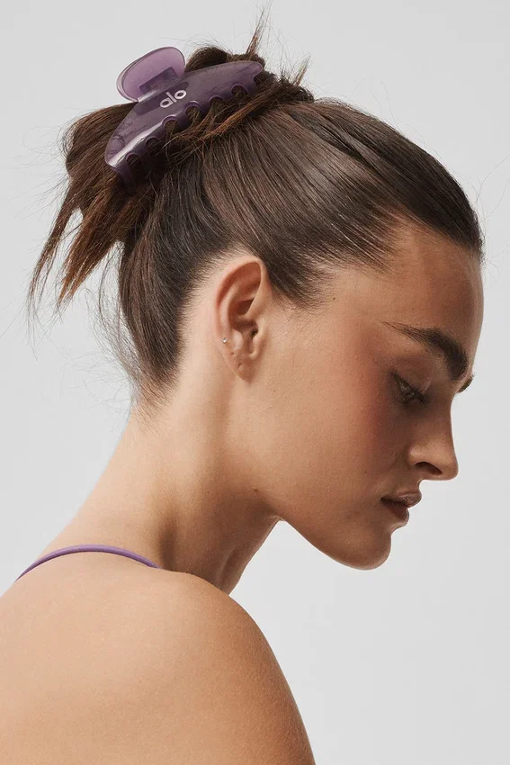 Pince à cheveux style années 90 - Prune Kiss transparent