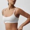Pull « Be Mine » en maille pointelle – Blanc semi-transparent