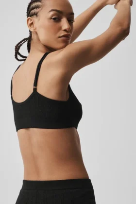 Pull « Be Mine » en maille pointelle – Noir