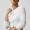 Pull « Be Mine » en pointelle – Blanc semi-transparent