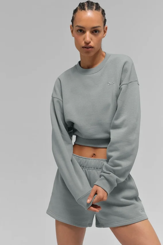 Pull à col rond Accolade court - Gris lunaire