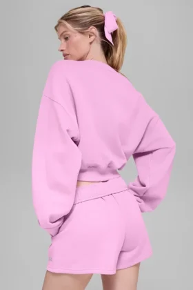 Pull à col rond Accolade court – Rose bonbon