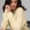 Pull à col rond Noble en laine et cachemire à côtes - Jaune bougie