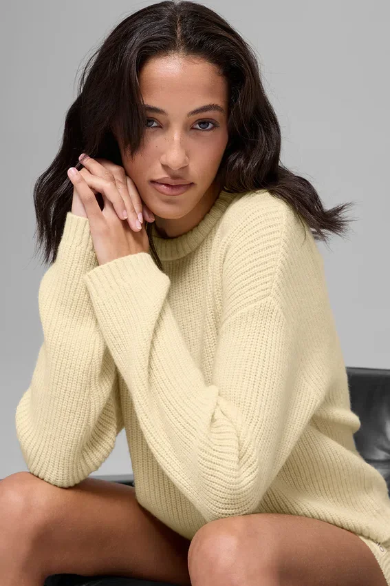 Pull à col rond Noble en laine et cachemire à côtes - Jaune bougie