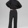 Pull à col roulé court New Class en laine et cachemire – Noir
