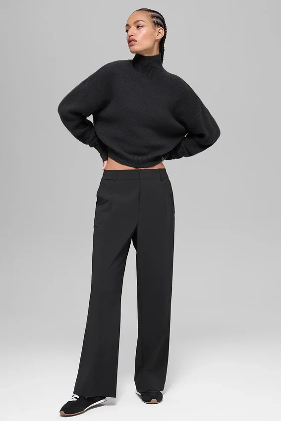 Pull à col roulé court New Class en laine et cachemire – Noir