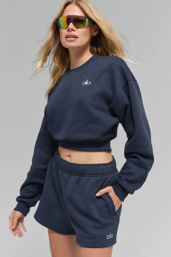 Pull court à col rond Accolade - Bleu marine