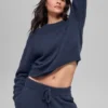 Pull court à col rond New Class en laine et cachemire - Bleu marine
