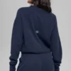Pull court à col rond New Class en laine et cachemire - Bleu marine