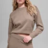 Pull court à col rond « New Class » en laine et cachemire - Chai Latte