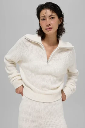 Pull en cachemire moelleux à motif gaufré avec fermeture éclair 1/4 - Ivoire