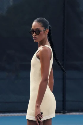 Pull en maille « Tennis Club » - Avoine/Blanc