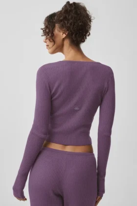 Pull en maille Unwind à manches longues – Prune