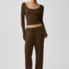 Pull large taille mi-haute en maille « Unwind » - Espresso