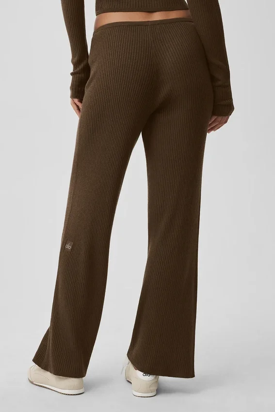 Pull large taille mi-haute en maille « Unwind » - Espresso