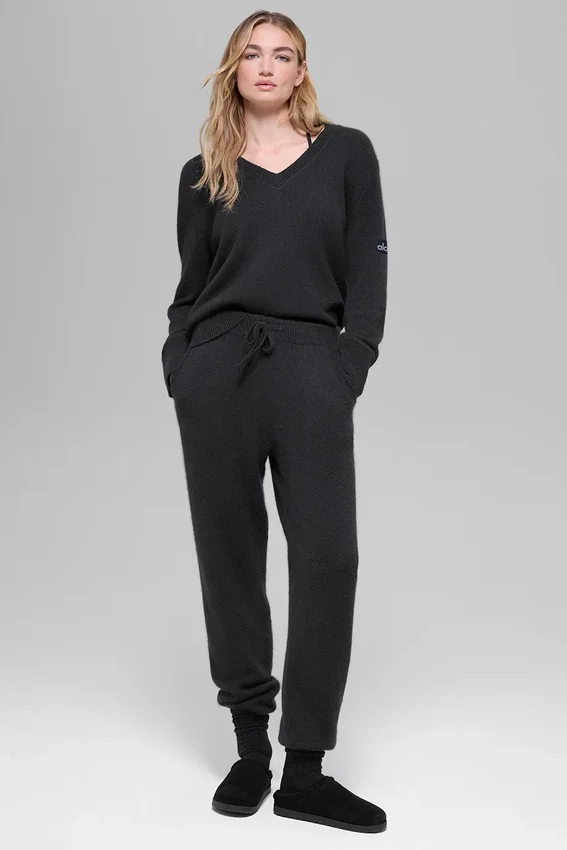 Pull oversize en laine et cachemire « New Class » à col en V – Noir