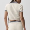Pull tennis club en maille – Ivoire/Bleu marine