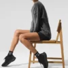 Pull unisexe à col rond « New Class » en laine et cachemire - Gris platine