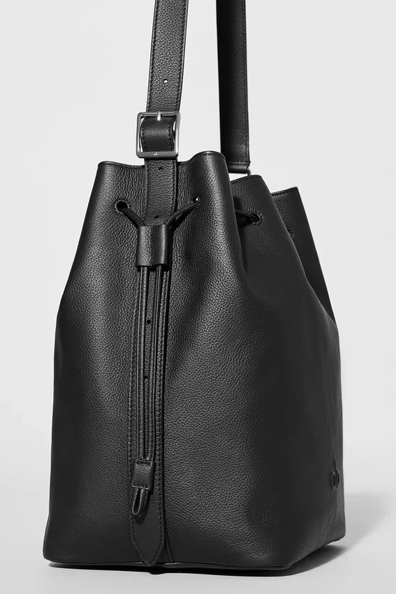 Sac seau Alo Balance - Cuir noir