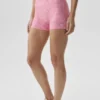 Short ajusté High-Waist Airlift à carreaux, 3" - Carreaux rose paradis