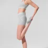 Short Alosoft « Heart Throb » High-Waist, 4” – Gris chiné athlétique/Blanc
