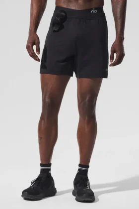Short de performance Conquer React 7" - Noir
