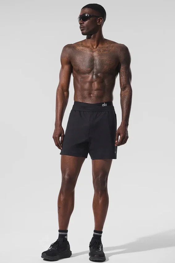 Short de performance Conquer React 7" - Noir