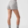 Short de sport discret – Gris chiné athlétique