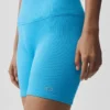 Short Favorite sans coutures à bords-côtes de 5" - Bleu azur