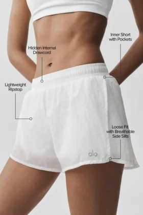Short Go Time taille moyenne – Blanc