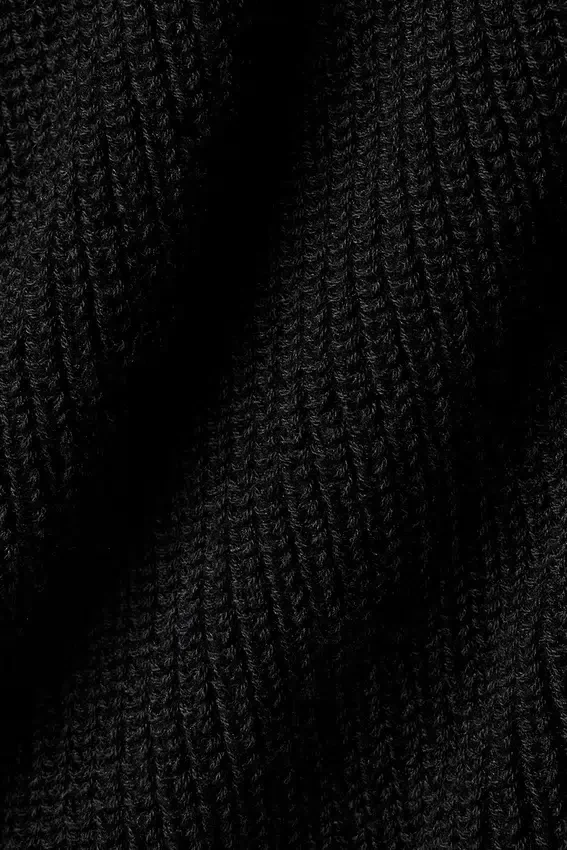 Short Supernatural Pull - Noir