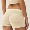 Shorts Heatwave en soie et cachemire à taille mi-haute – Beige sable