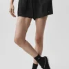 Shorts mi-transparents « Golden Hour » à taille mi-haute – Noir