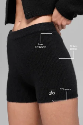 Shorts Noble en laine et cachemire côtelé – Noir