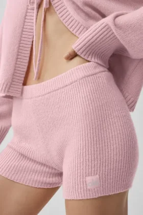 Shorts Noble en laine et cachemire à côtes – Rose vintage