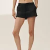 Shorts Riviera taille basse en mélange de lin – Noir