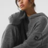 Sweat à capuche New Class en laine et cachemire - Gris platine