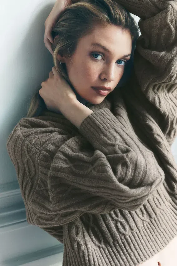 Sweat à capuche Winter Bliss en maille torsadée - Cacao clair