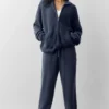 Sweat à capuche zippé intégral « New Class » en laine et cachemire - Bleu marine