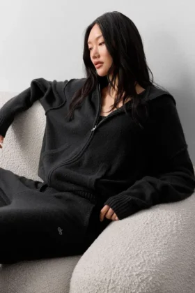 Sweat à capuche zippé intégral « New Class » en laine et cachemire - Noir