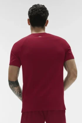 T-shirt à col rond et manches courtes Alo Vapor – Garnet
