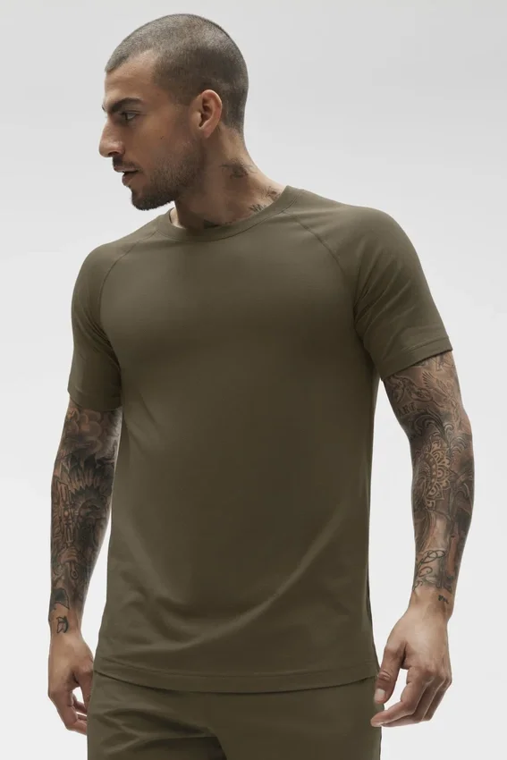 T-shirt à col rond et manches courtes Alo Vapor - Olive Tree