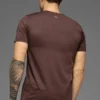 T-shirt à col rond et manches courtes Conquer Reform - Brownstone